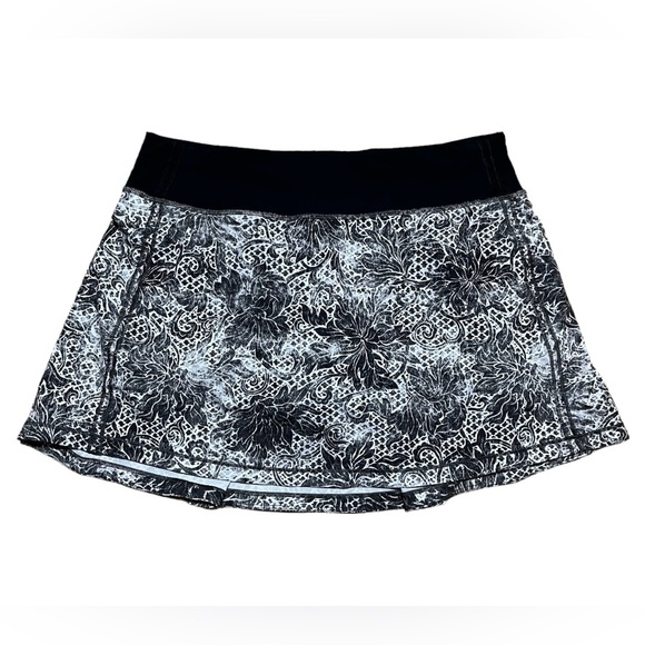 Lululemon Pace Revival Skirt II In Masked Lace Starlight Black W8852T Sz 6 Tall - Picture 1 of 16